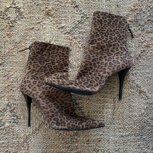 Vintage Stuart Weiztman Suede Cheetah Print Boots
